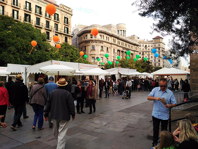 Food fair Mercat de Mercats in Barcelona