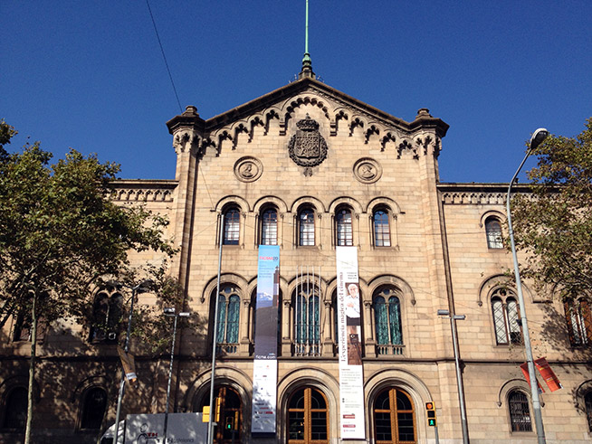 Universiteit van Barcelona - Ingang Plaça de la Universitat